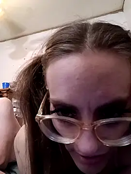 snowbird1117 Show in webcam