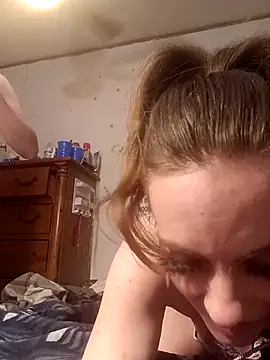 Pokazy przed kamerką – snowbird1117