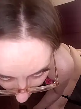 Show modela snowbird1117 na web-kameri