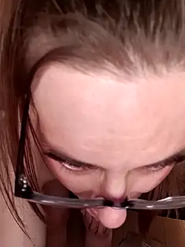 snowbird1117 网络视讯表演