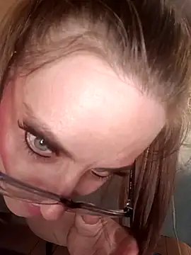 snowbird1117 Adlı Modelin Web Kamerası Şovu