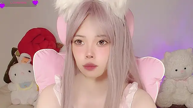 Show modela Miyeoonn na web-kameri