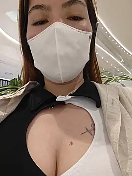 Baby-Linh Live Chatraum