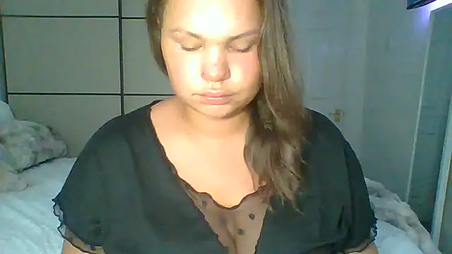 Show modela GEMMARMALADE na web-kameri
