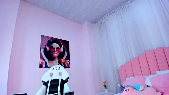 Lily_Cole27のウェブカメラショー