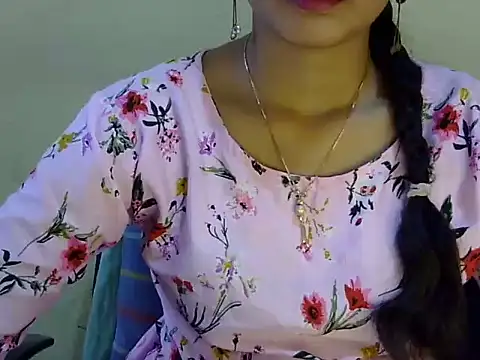 Chat +18 de Shab_M ao vivo