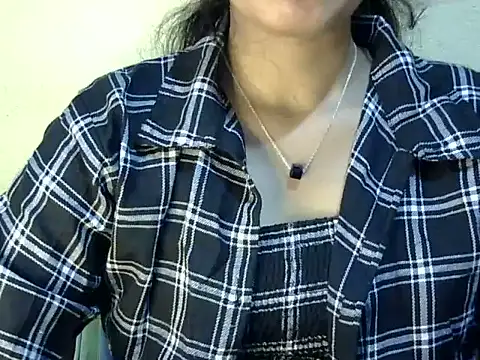 Shab_M Adlı Modelin Canlı XXX Sohbeti