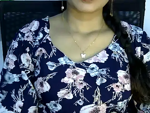 Chat XXX en directo de Shab_M