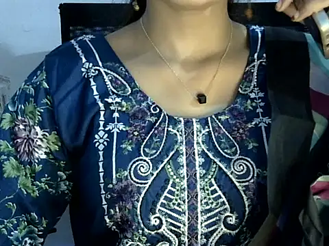 Shab_M লাইভ XXX চ্যাট
