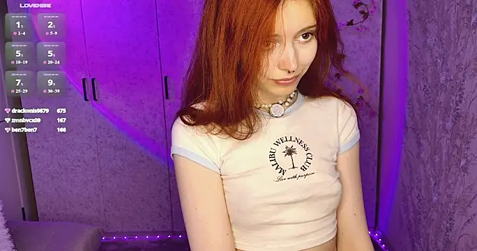 Hannakeyn live XXX chat