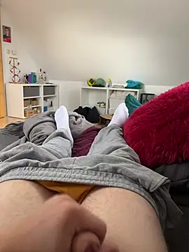 Show modela hannes256102 na web-kameri