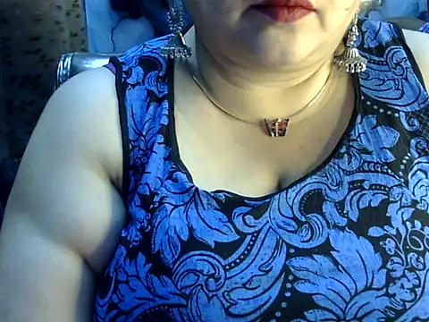 XXX chat uživo modela Soniya_Sha