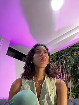 BellaHarpeer Webcam show