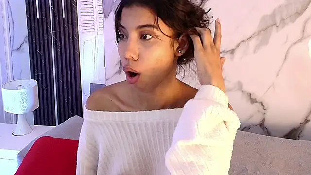 Chatroom XXX en direct de BellaHarpeer