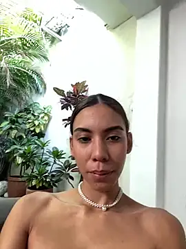 BellaHarpeer 现场XXX聊天