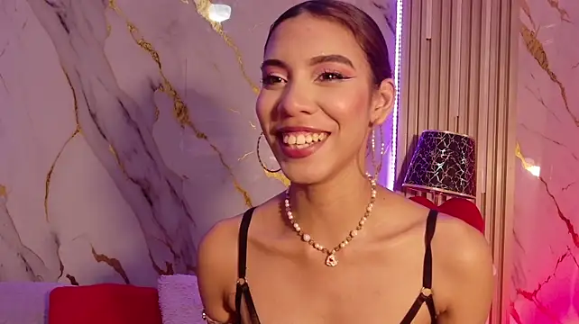 BellaHarpeer XXX чат на живо