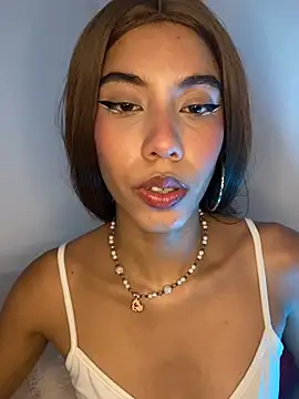 BellaHarpeer Chat XXX in diretta