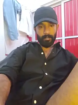 Mallukiran 在線直播表演