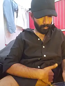 Mallukiran Show in webcam