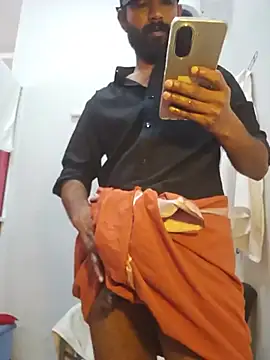 Mallukiran 在線直播表演