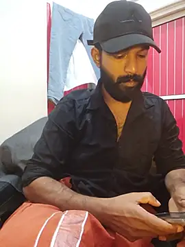 Mallukiran 网络视讯表演
