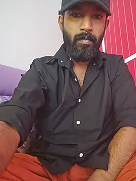 Mallukiran 在線直播表演