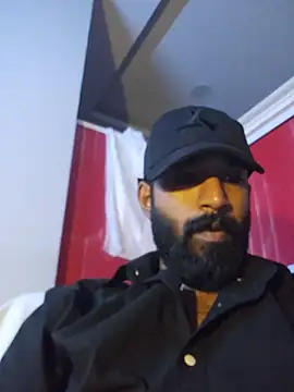 Mallukiran Show in webcam