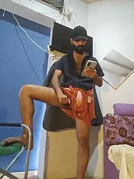 Mallukiran Adlı Modelin Web Kamerası Şovu