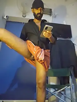 Mallukiran 网络视讯表演