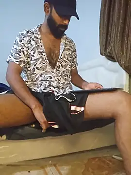 Show de Mallukiran na webcam