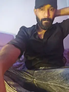 Mallukiran Adlı Modelin Web Kamerası Şovu