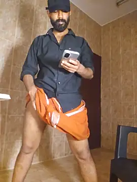 Mallukiran Show in webcam