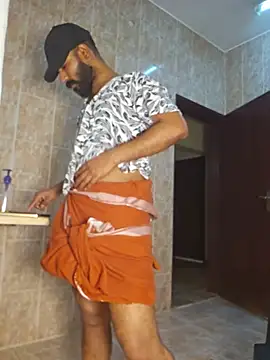 Mallukiran Adlı Modelin Web Kamerası Şovu