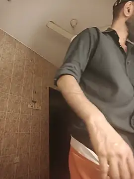 MalluBeard Pertunjukan Webcam