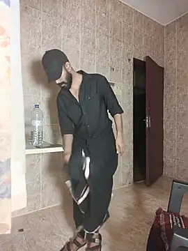 MalluBeard Pertunjukan Webcam