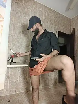 MalluBeard Adlı Modelin Web Kamerası Şovu