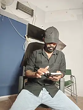 MalluBeard – webcam-show