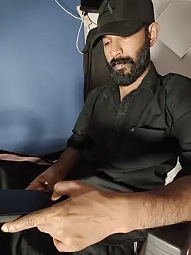 MalluBeard Adlı Modelin Web Kamerası Şovu
