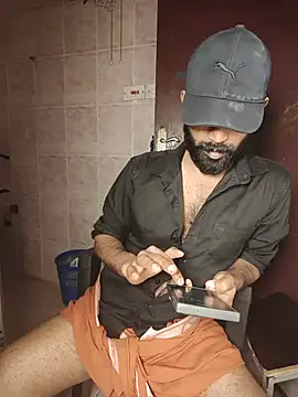 הופעת וובקאם של MalluBeard