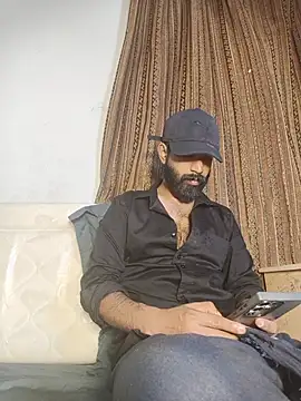 MalluBeard Show Webcam