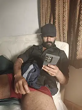 MalluBeard 网络视讯表演