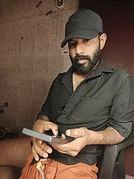 MalluBeard – webcam-show