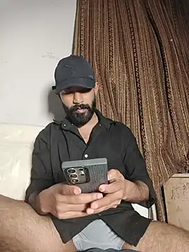 MalluBeard Adlı Modelin Web Kamerası Şovu