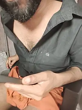 Show modela MalluBeard na web-kameri