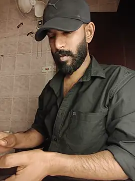 Pertunjukan Kamera Web MalluBeard