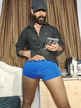 MalluBeardのウェブカメラショー