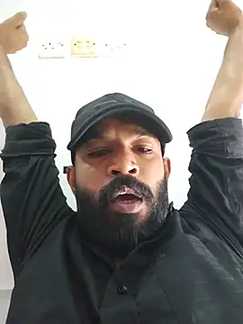 MalluBeard webcam show