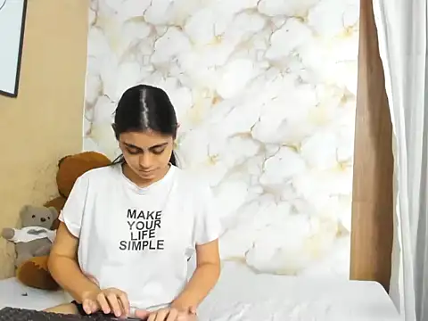 دردشة NatyAndAlex الجنسية المباشرة