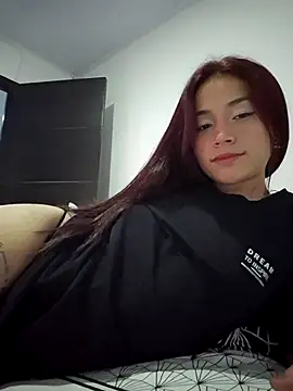 Chat XXX en directo de madison_saenzz