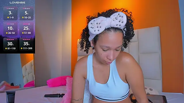 Živý XXX chat EmmaLawrence_